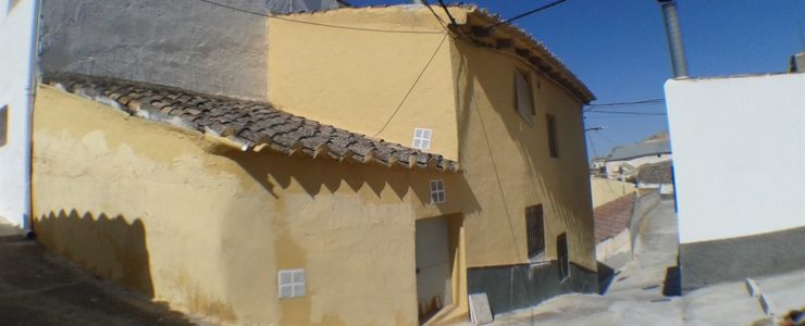 3 Bedroom House in Cúllar, Granada