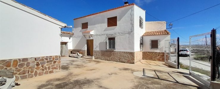 5 Bedroom Country House, Orce. Granada