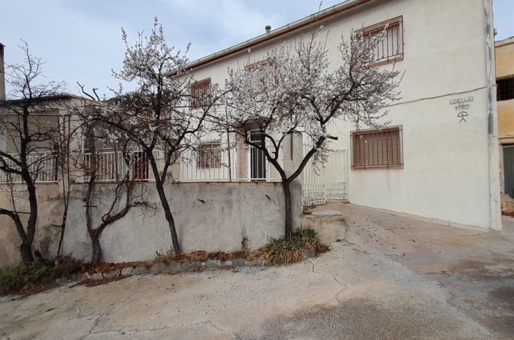 7 Bedroom House, Serón, Almeria.